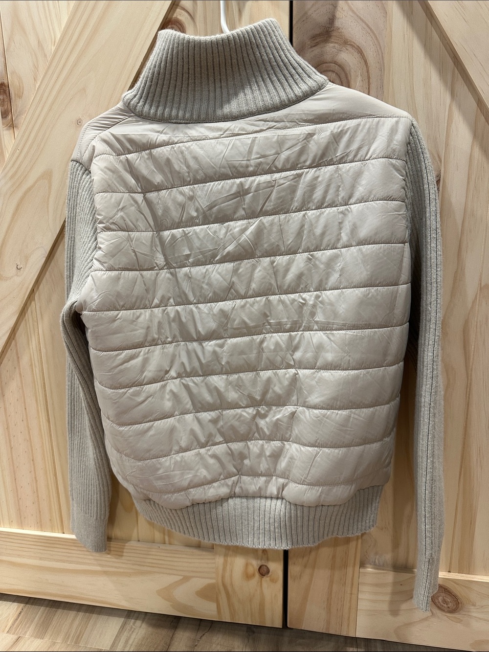 oliver.o Light Cream Quilted Knit-Sleeve Zip Jacket - Picture 2 of 3